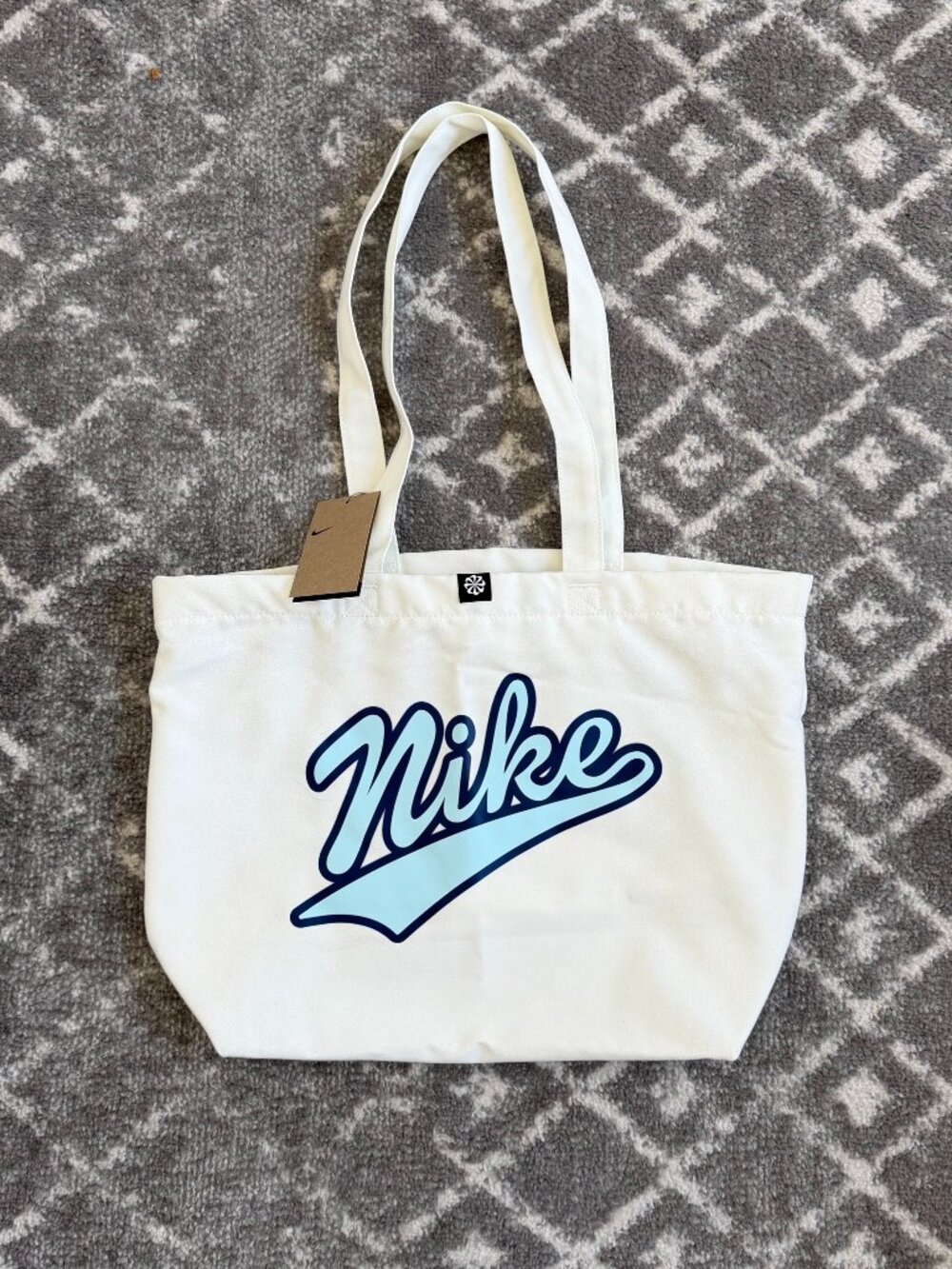 Nike Heritage 2.0 Tote 22L Bag
